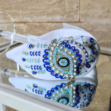 تحميل الصورة إلى عارض المعرض، <transcy>عين الشر بيضاء</transcy>