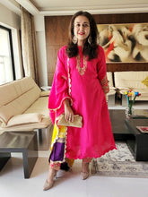 Load image into Gallery viewer, Colour block kurta set pink
