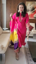 Load image into Gallery viewer, Colour block kurta set pink