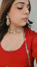 Load image into Gallery viewer, "Sitaara" Kundan Choker Set