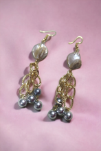 Load image into Gallery viewer, Semi precious mother of pearl earrings