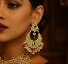 Load image into Gallery viewer, Royal Pachi Kundan Chandbalis