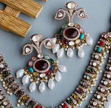 Load image into Gallery viewer, "Rang Mahal" earrings