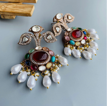Load image into Gallery viewer, "Rang Mahal" earrings