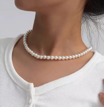Load image into Gallery viewer, "Ocean Bloom" Pearl Necklace