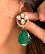 Load image into Gallery viewer, “Emerald Enchant” Moissanite & Emerald Choker