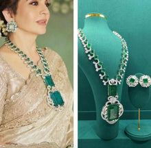 Load image into Gallery viewer, "Zamrud Shehnai" Emerald & Diamond Rani Haar