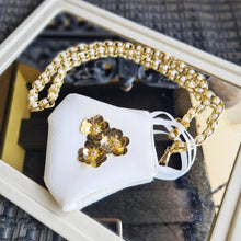 Load image into Gallery viewer, Shaya white mask with mask chain