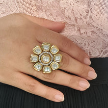 Load image into Gallery viewer, Classic kundan ring