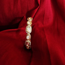 Load image into Gallery viewer, Gold polki bangle