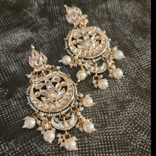 Load image into Gallery viewer, Pachi kundan and pearl chandbali earrings