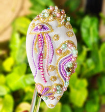 تحميل الصورة إلى عارض المعرض، ميستيك وايت