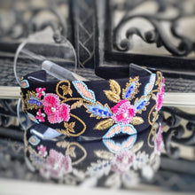 Load image into Gallery viewer, Samantha