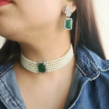 Load image into Gallery viewer, “Vanita Verdant” (Pearl & Emerald Choker)