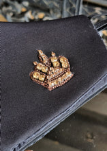 Load image into Gallery viewer, Crown black mask with mask chain