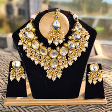 Load image into Gallery viewer, “Dharohar Diva” Classic Kundan & Pearl Set (with Earrings & Maangtika)