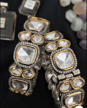 Load image into Gallery viewer, Victorian uncut polki bangle