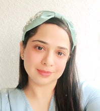 Load image into Gallery viewer, Zara green