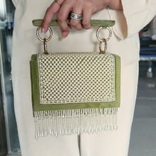 Load image into Gallery viewer, Pearl tassels bag- green
