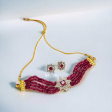 Load image into Gallery viewer, Maroon crystals and ruby diamond choker
