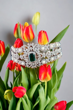 Load image into Gallery viewer, Akina Emerald necklace
