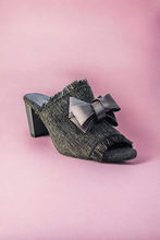 Load image into Gallery viewer, Tweed heels
