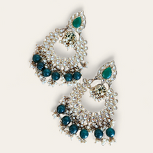 Load image into Gallery viewer, Emerald jhumki chandbali earrings
