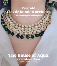 Load image into Gallery viewer, Classic kundan necklace with earrings and maangtika (green)
