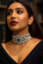 Load image into Gallery viewer, &quot;Akina&quot; Emerald necklace
