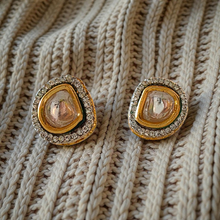 Load image into Gallery viewer, Classic Polki and Diamond studs
