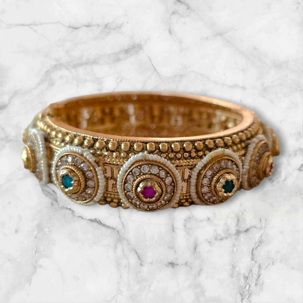 Pacheli kada with pearl detailing