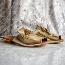 Load image into Gallery viewer, Everly Gold
