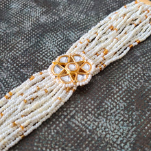 Load image into Gallery viewer, Beads kundan bracelet
