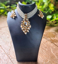Load image into Gallery viewer, Pearl choker with kundan polki pendant
