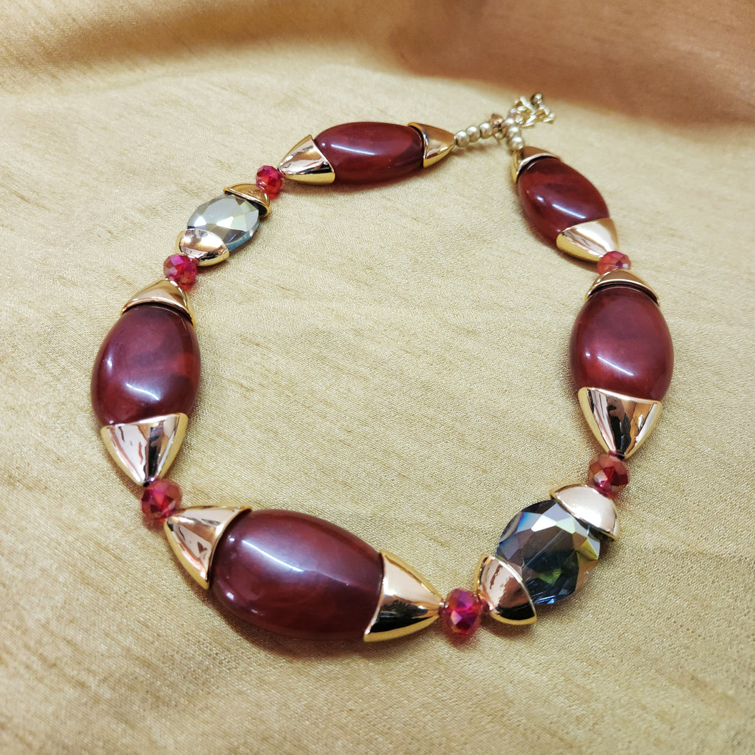 Gold and onyx marble necklace