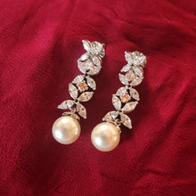 Load image into Gallery viewer, Waterfall Marquise diamond earrings
