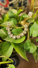 Load image into Gallery viewer, Uncut Polki and diamond bracelet
