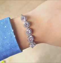 Load and play video in Gallery viewer, Diamond bracelet- white gold
