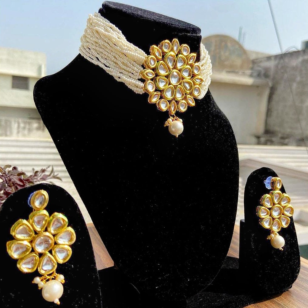 عقد كوندان مرصع بالخرز 