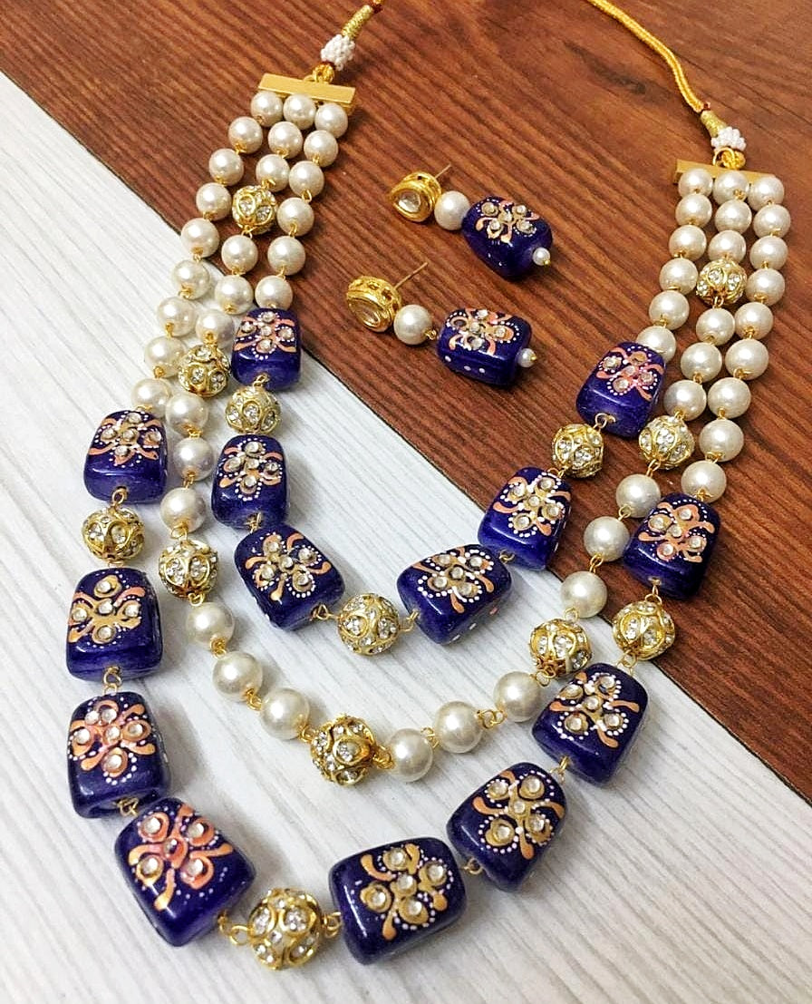 3 Layered pearl and stone set (blue)
