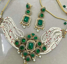 Load image into Gallery viewer, Antique Gold choker set- Green
