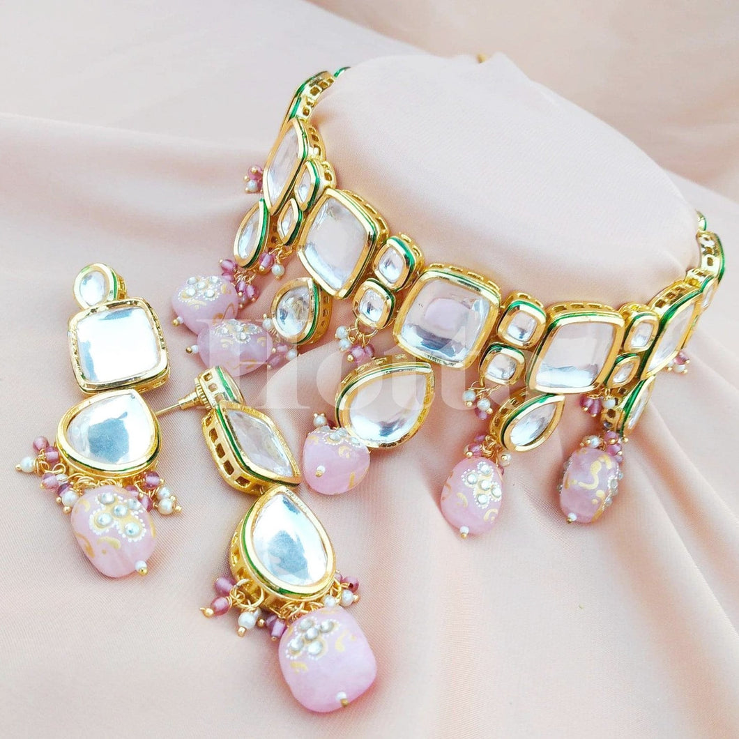 Classic kundan set with earrings