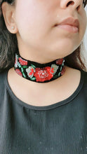 Load image into Gallery viewer, Amelia choker
